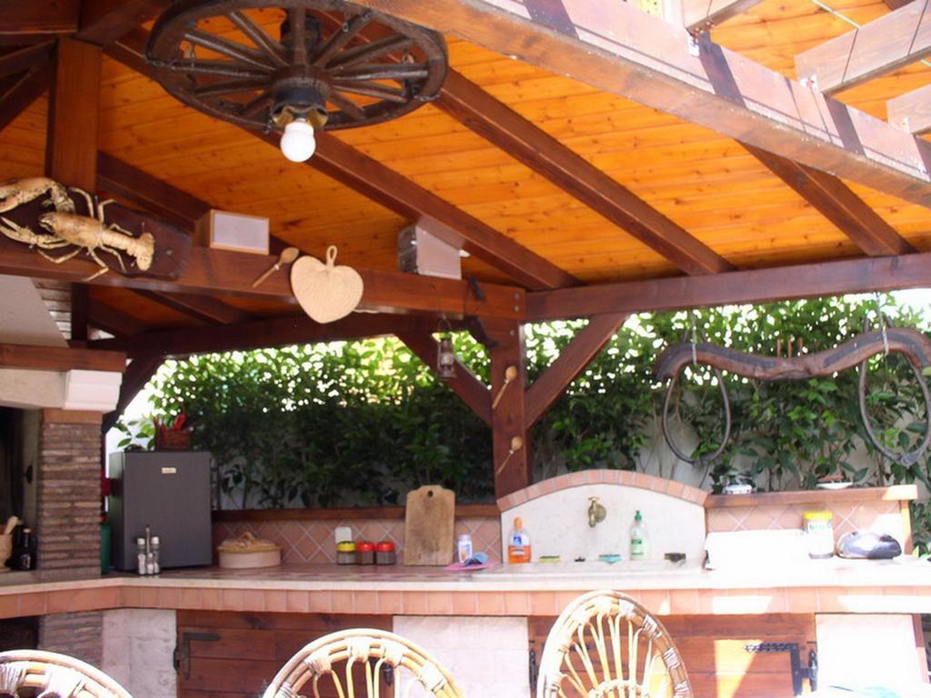 Apartments Villa Amfora Ровин Екстериор снимка